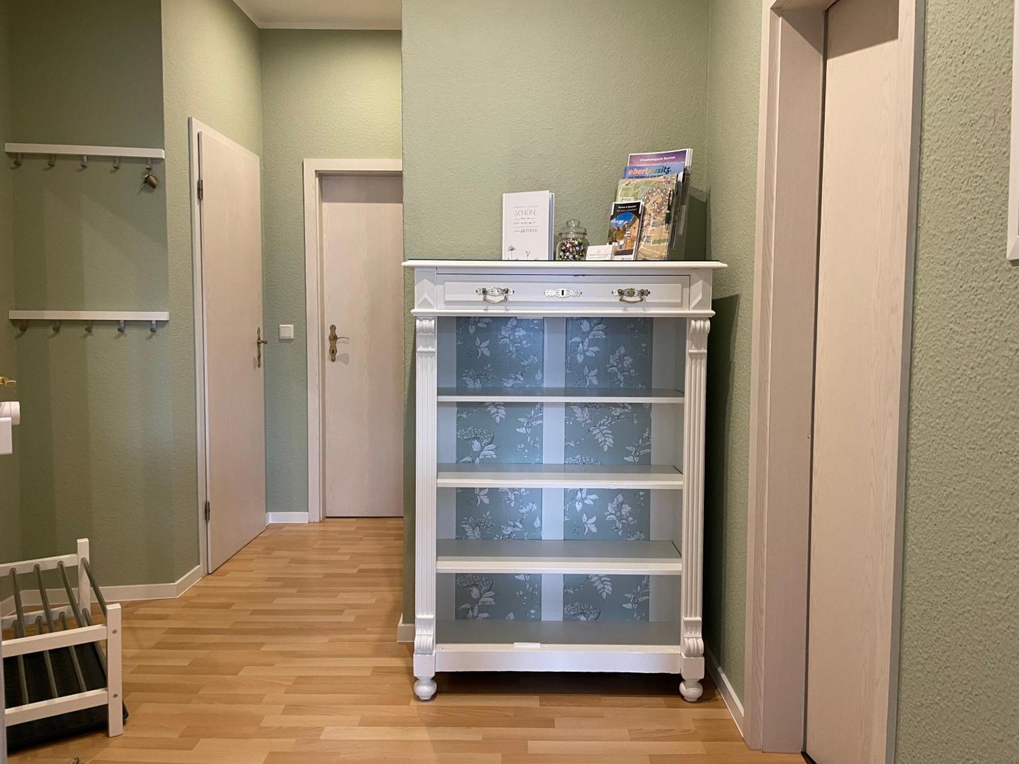 Appartement "Stadtgefluester" Im Zentrum, Inkl Stellplatz, 2 Betten, Babybett, Balkon, Gratis Kaffee Und Tee, Wlan バウツェン エクステリア 写真